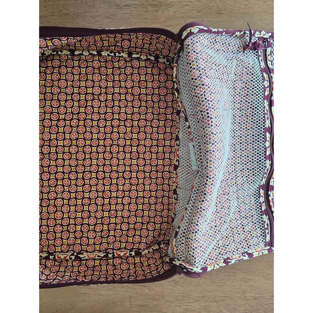Vera Bradley Plum Floral Quilted Travel Organizer - Picture 5 of 8